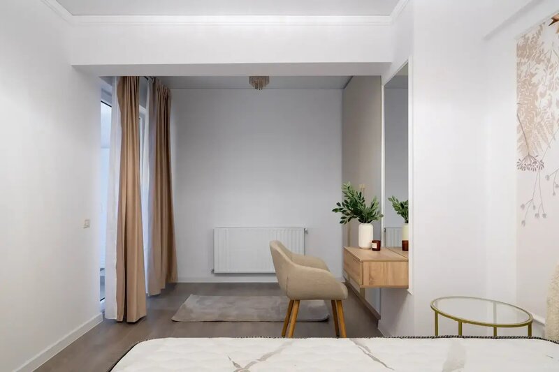 Carol Apartament 2 camere  Mobilat  Direct Propietar
