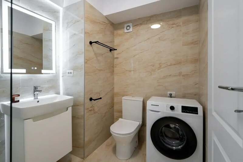 Carol Apartament 2 camere  Mobilat  Direct Propietar